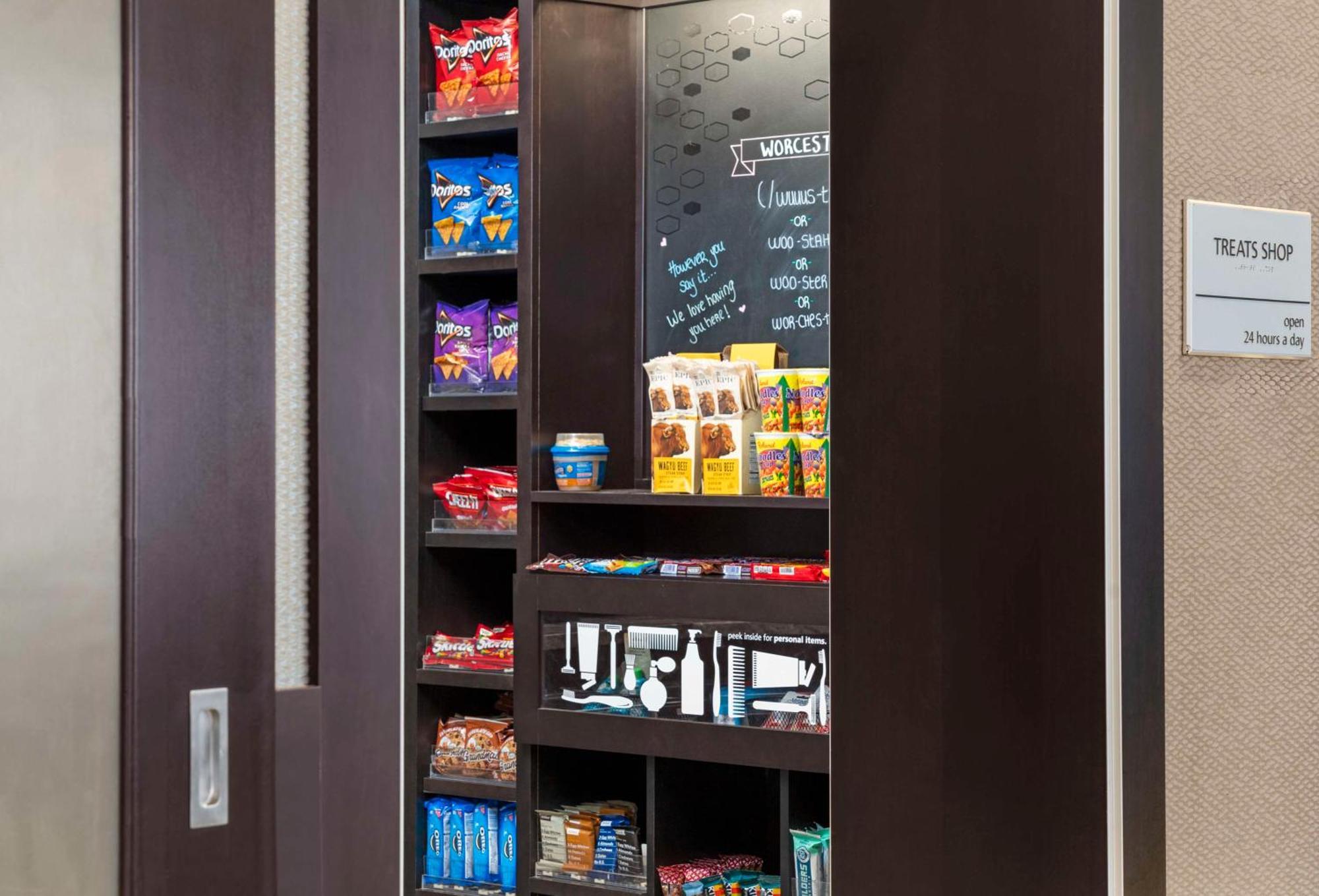 Hampton Inn & Suites-Worcester, Ma Esterno foto